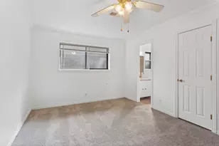 707 Briargrove Dr, Alvin, TX 77511 - Photo 11