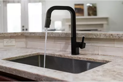 1334 Alexander Street, Houston, TX 77008 - Photo 13