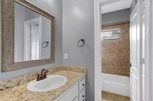 1334 Alexander St, Houston, TX 77008 - Photo 33