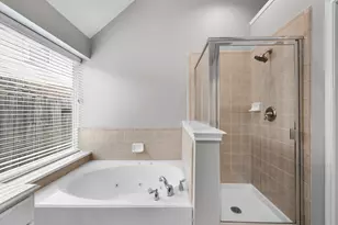 1855 Silent Shore Ct, League City, TX 77573 - Photo 29