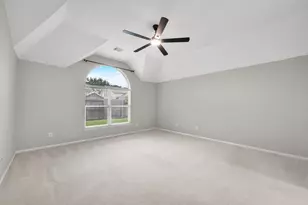 1855 Silent Shore Ct, League City, TX 77573 - Photo 23