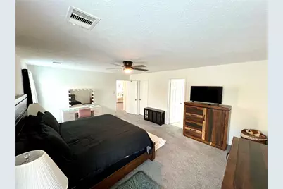 2635 Oakwood Bluff Trail, Houston, TX 77038 - Photo 23