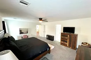 2635 Oakwood Blf Trl, Houston, TX 77038 - Photo 23