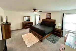 2635 Oakwood Blf Trl, Houston, TX 77038 - Photo 21