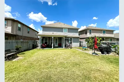 2635 Oakwood Bluff Trail, Houston, TX 77038 - Photo 45