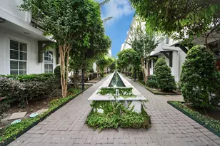 210 E 28th St, Houston, TX 77008 - Photo 35