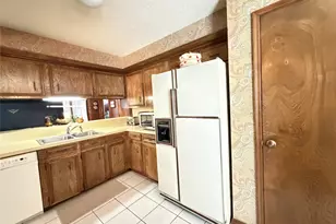 9618 S Caraway Ln, Houston, TX 77036 - Photo 23