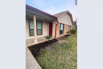 12728 Shannon Hills Drive, Houston, TX 77099 - Photo 15