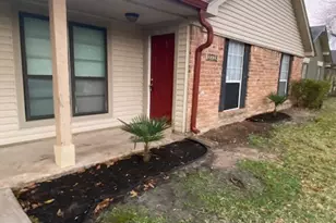 12728 Shannon Hills Dr, Houston, TX 77099 - Photo 15