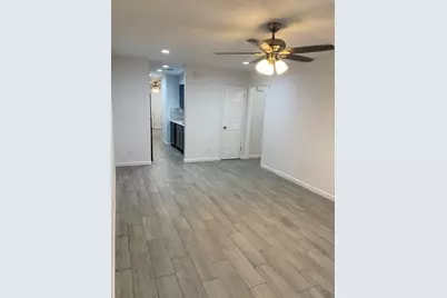 12728 Shannon Hills Drive, Houston, TX 77099 - Photo 13