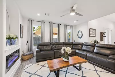 203 Hampton Glen Road, Montgomery, TX 77356 - Photo 5