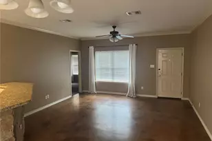 410 Deacon Dr W, College Station, TX 77845 - Photo 9