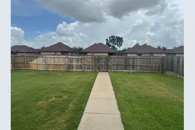 410 Deacon Drive W, College Station, TX 77845 - Photo 3
