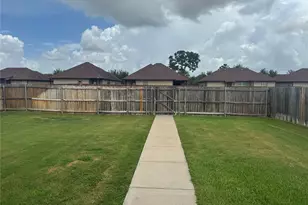 410 Deacon Dr W, College Station, TX 77845 - Photo 3