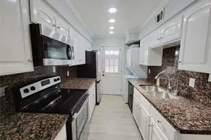 7900 Westheimer Rd, Houston, TX 77063 - Photo 3