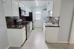 7900 Westheimer Rd, Houston, TX 77063 - Photo 17