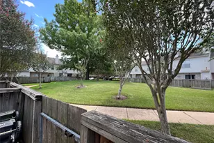 2808 Grants Lake Blvd, Sugar Land, TX 77479 - Photo 13