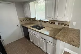 12127 Rhinebeck Dr, Houston, TX 77089 - Photo 15