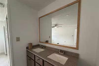 626 12th Street N, La Porte, TX 77571 - Photo 9