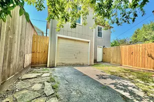 114 Munford St, Houston, TX 77008 - Photo 3