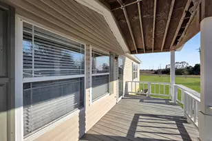 18028 Klein Rd, Winnie, TX 77665 - Photo 7