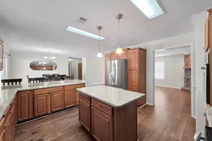 18028 Klein Rd, Winnie, TX 77665 - Photo 21