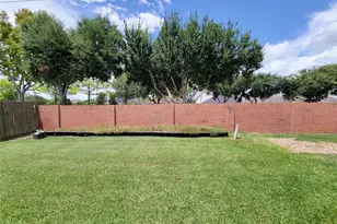 2210 Pearl Bay Ct, Pearland, TX 77584 - Photo 47