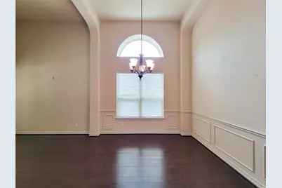 2210 Pearl Bay Court, Pearland, TX 77584 - Photo 9