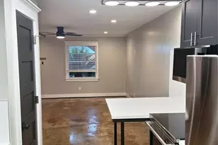 1012 Rutland 3 St, Houston, TX 77008 - Photo 9