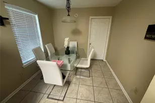 7315 Foxside Ln, Humble, TX 77338 - Photo 9