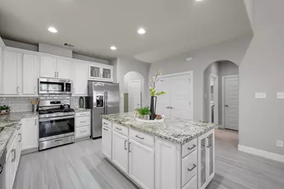 10 Canterborough Place, Tomball, TX 77375 - Photo 9