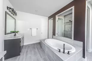 5722 Logan Ridge Ln, Fulshear, TX 77441 - Photo 17