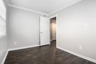 1880 White Oak Dr, Houston, TX 77009 - Photo 13