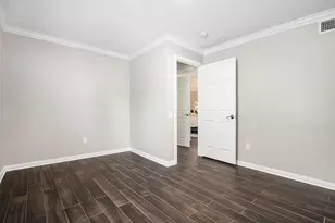 1880 White Oak Dr, Houston, TX 77009 - Photo 15