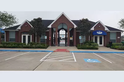 2702 Golden Hills Court, Fresno, TX 77545 - Photo 9