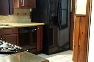 19 Lyncrest Dr, Galveston, TX 77550 - Photo 5