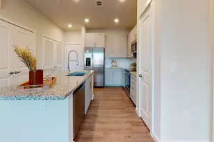 1148 Silber Rd, Houston, TX 77055 - Photo 3