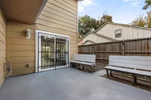 12207 W Village Dr, Houston, TX 77039 - Photo 21