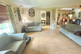 2104 French Pl, Baytown, TX 77520 - Photo 3