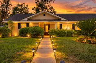 2104 French Pl, Baytown, TX 77520 - Photo 1