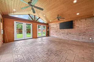 11818 Meadowdale Dr, Meadows, TX 77477 - Photo 35