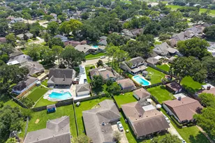 11818 Meadowdale Dr, Meadows, TX 77477 - Photo 47