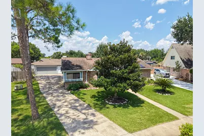 11818 Meadowdale Drive, Meadows Place, TX 77477 - Photo 43