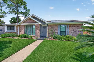 11818 Meadowdale Dr, Meadows Place, TX 77477 - Photo 1