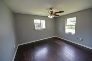1106 Mooney Rd, Houston, TX 77037 - Photo 5