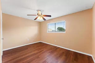 1606 Eagle Lake Rd, Sealy, TX 77474 - Photo 3