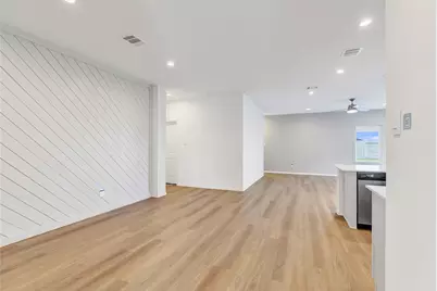 767 Timber Heights Drive, Dayton, TX 77535 - Photo 9