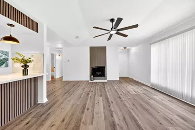 8618 Van Hut Lane, Houston, TX 77044 - Photo 9