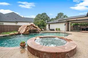 390 Wedgewood Dr, Montgomery, TX 77356 - Photo 15