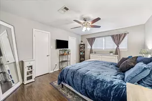 5811 Spruce Forest Dr, Houston, TX 77092 - Photo 11